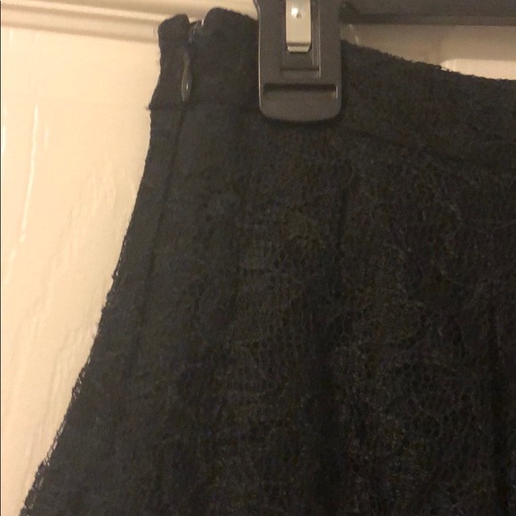 Express Lacy Black Skirt EUC - Picture 6 of 8